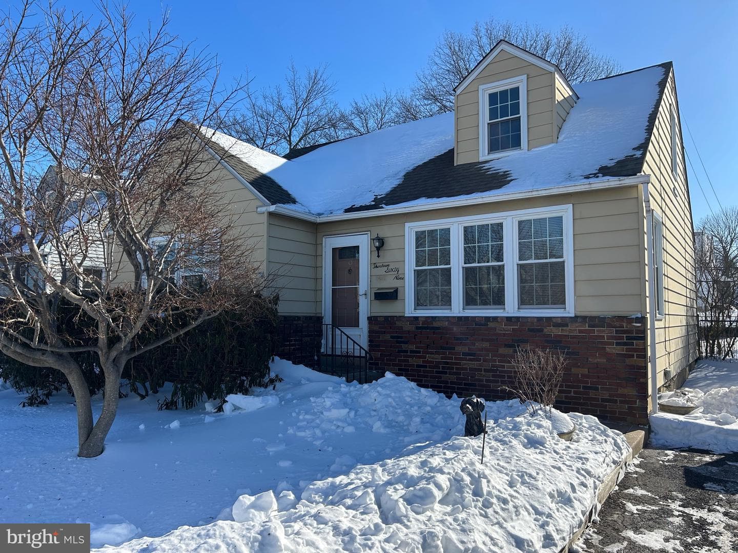 1369 Birchwood Avenue photo 1