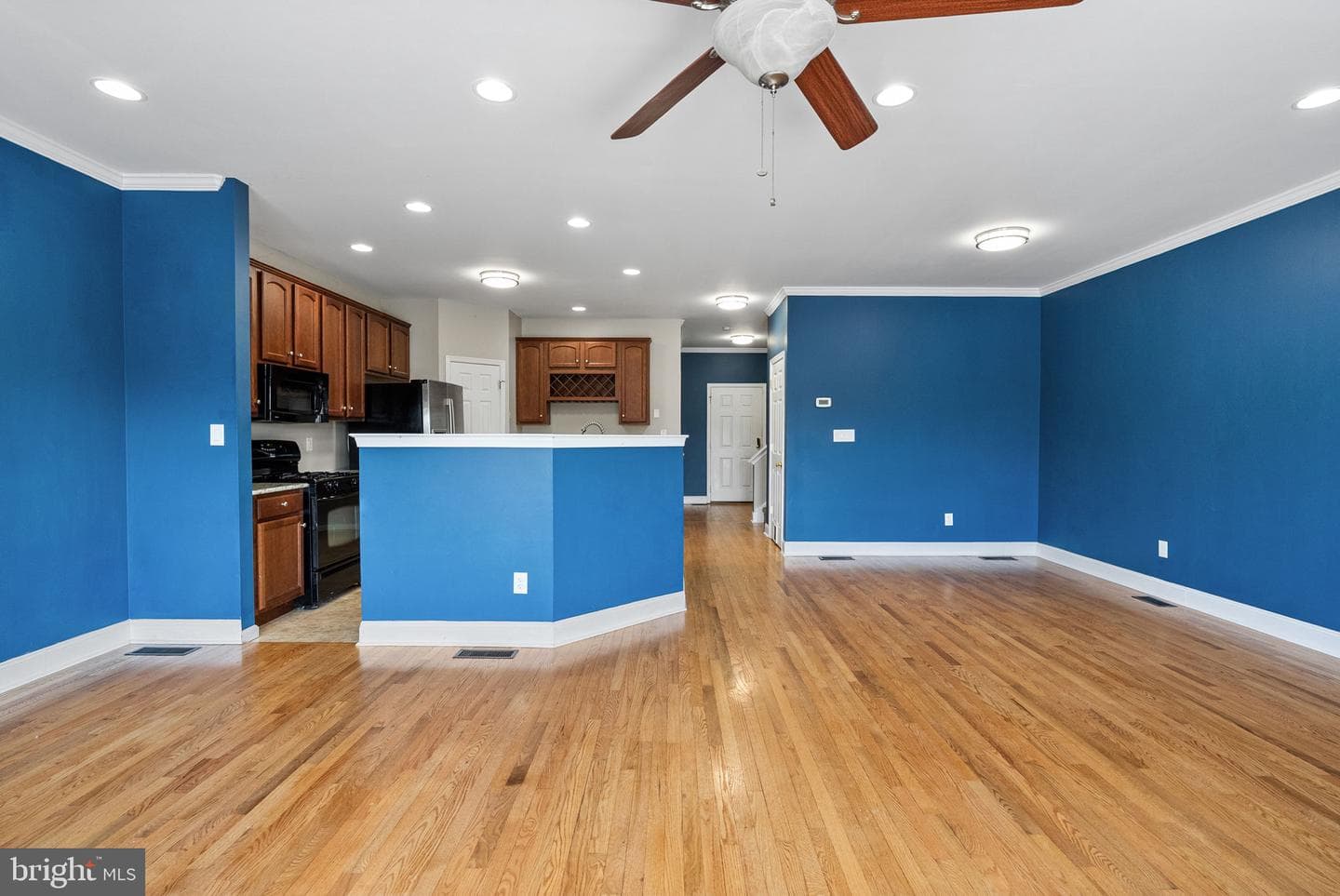 101 Green View Drive photo 16