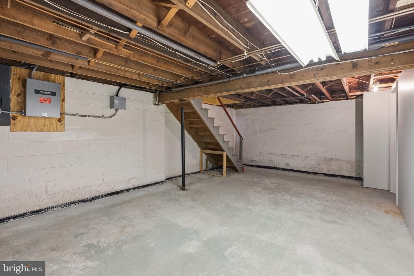 416 Oak Park Road photo 36