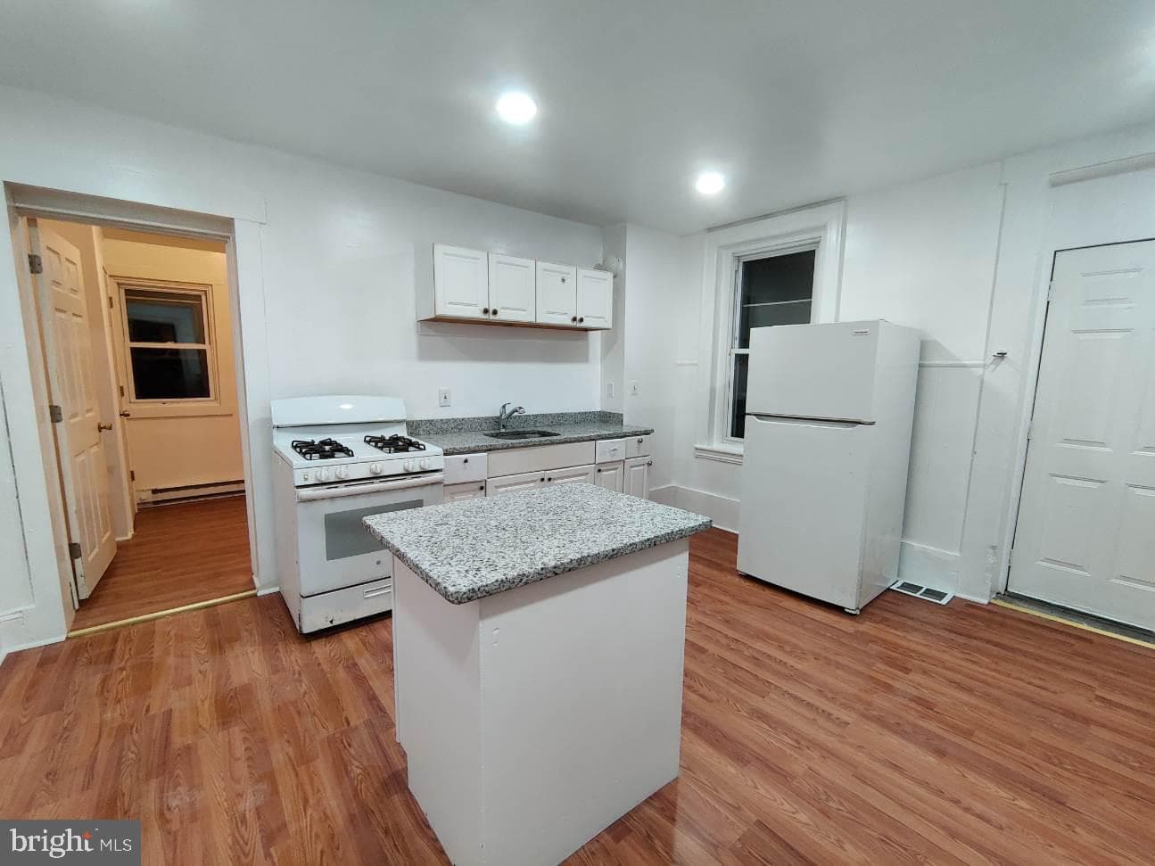 103 Pearl Street photo 5