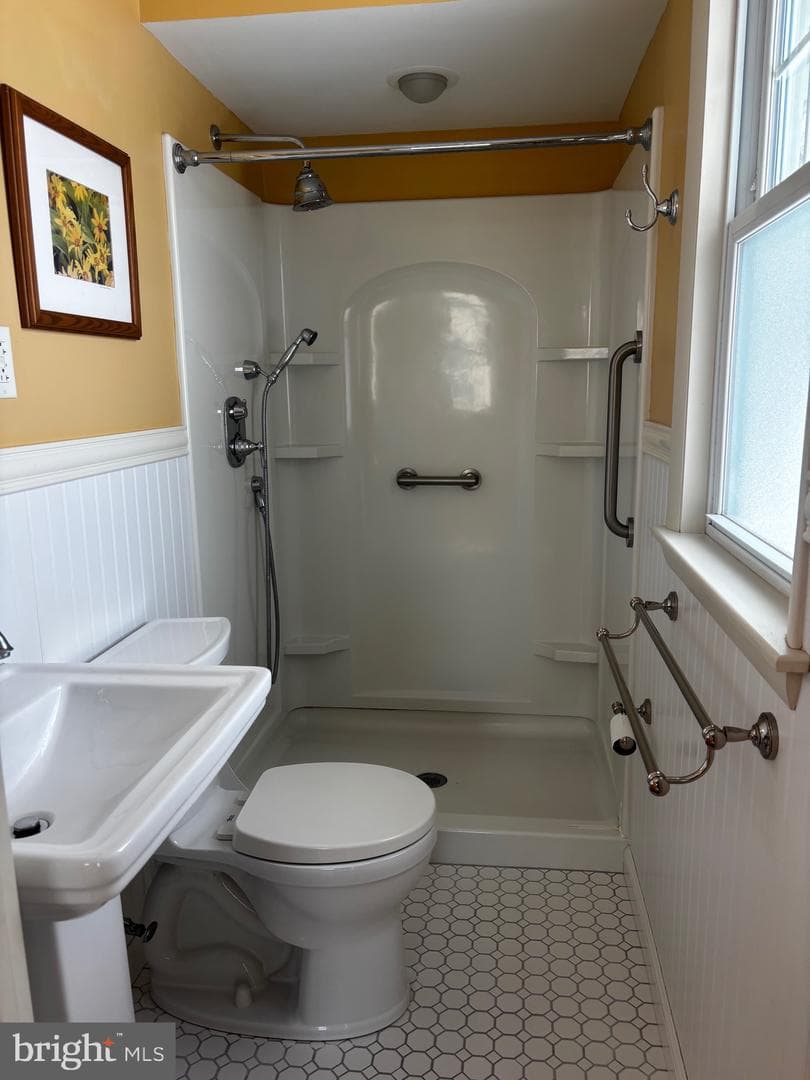 534 Barbara Drive photo 23
