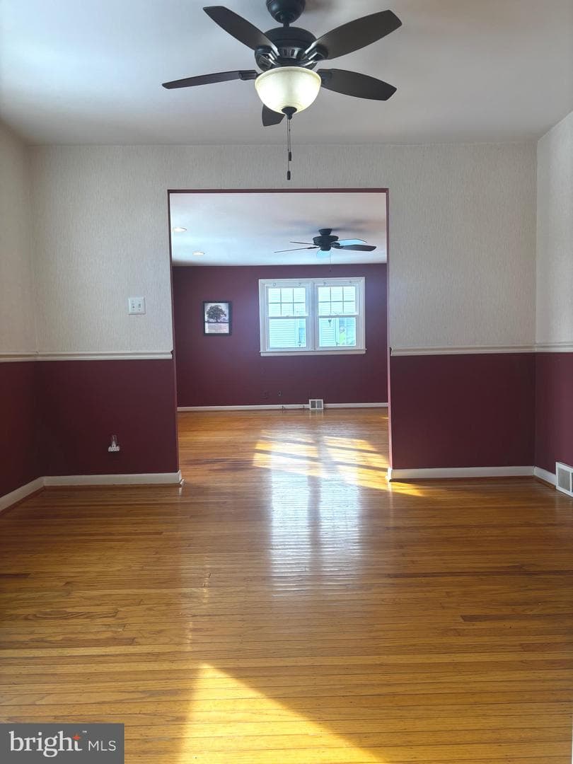 534 Barbara Drive photo 4