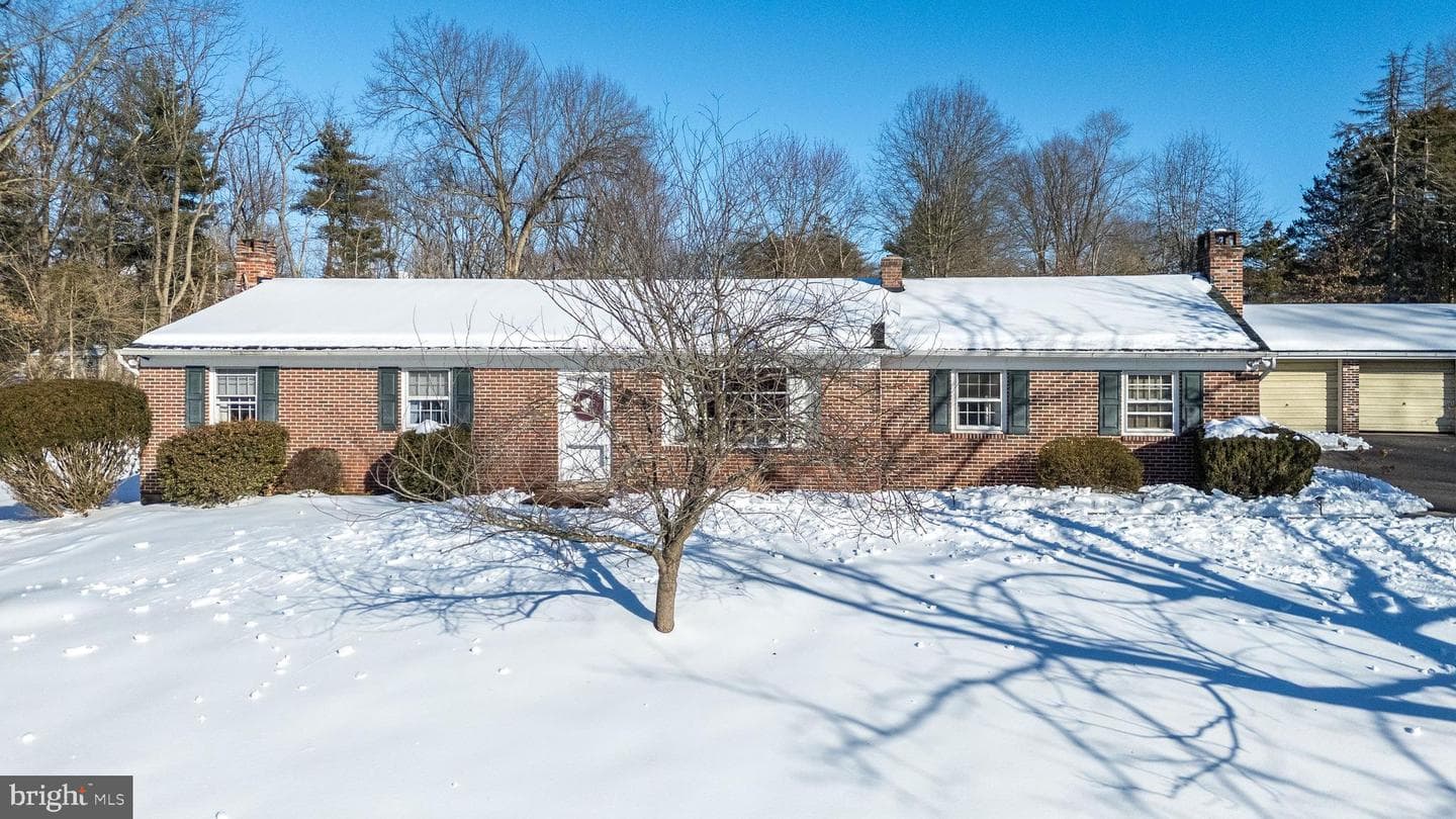 494 Stover Road photo 2