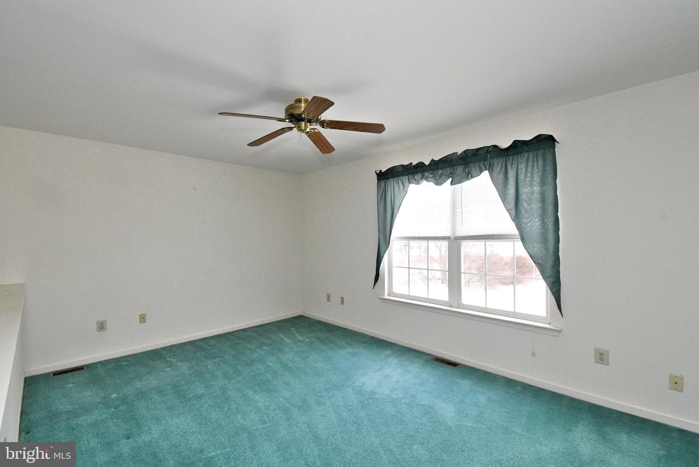 425 Ruth Court photo 19
