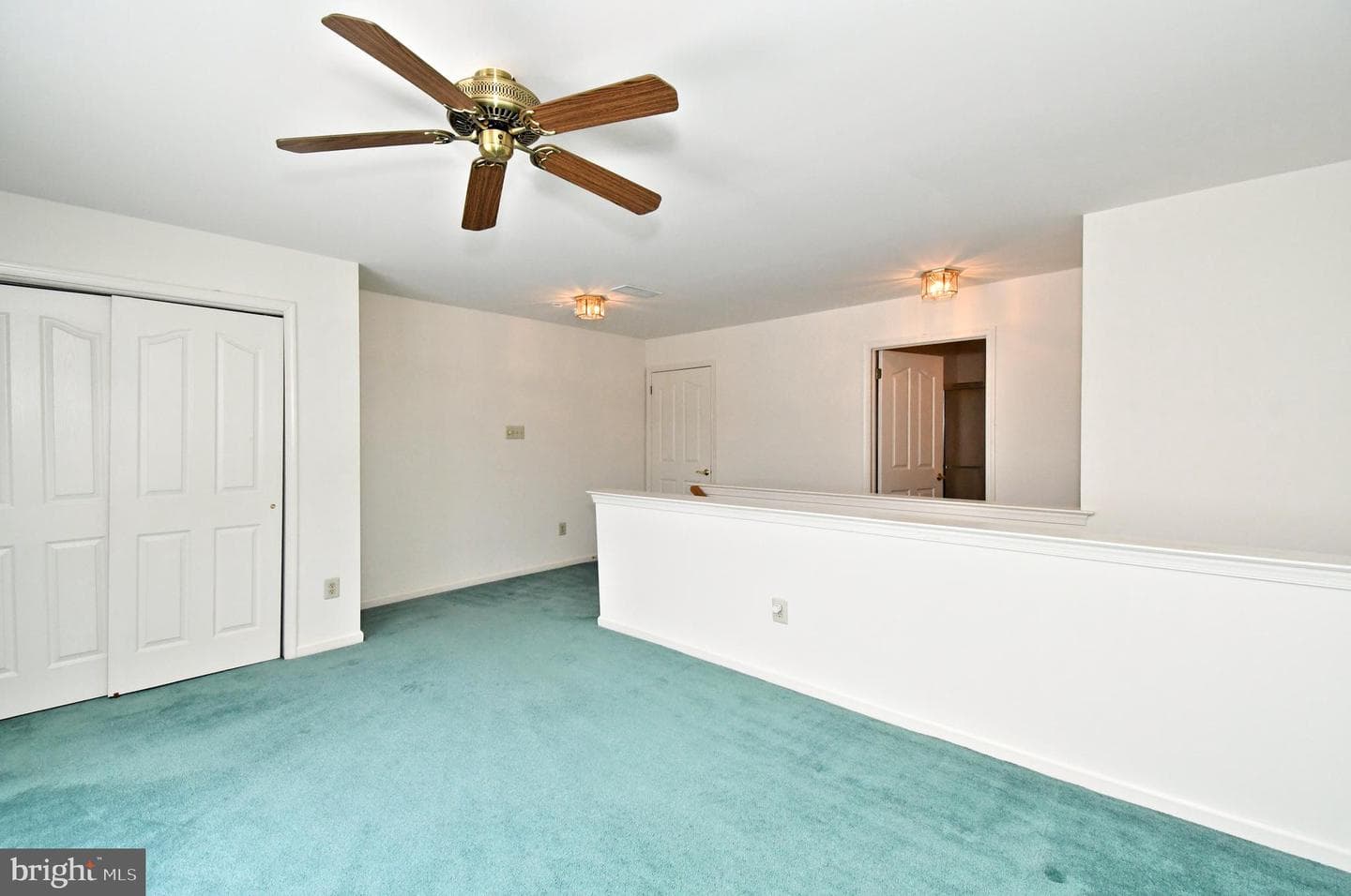 425 Ruth Court photo 20