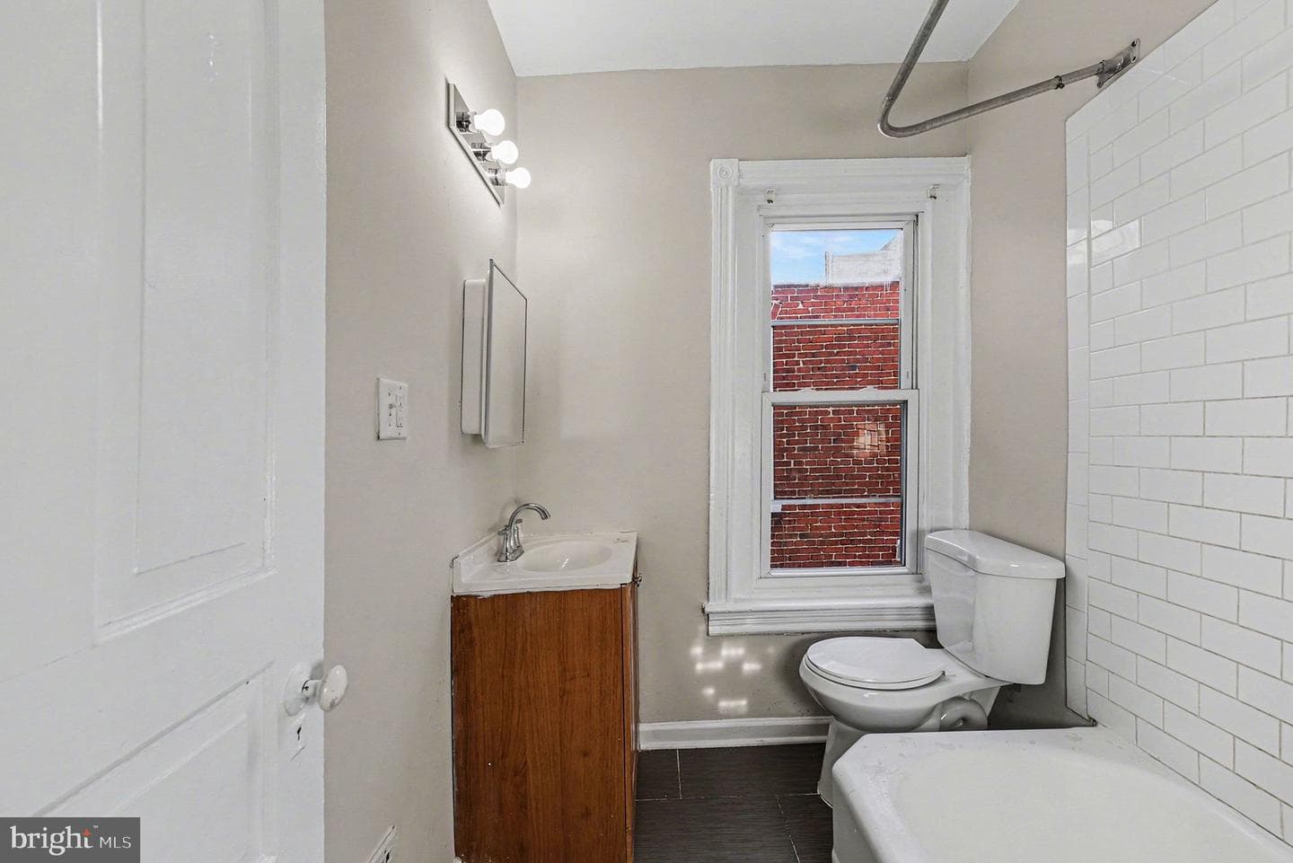 332 Oak Street photo 14