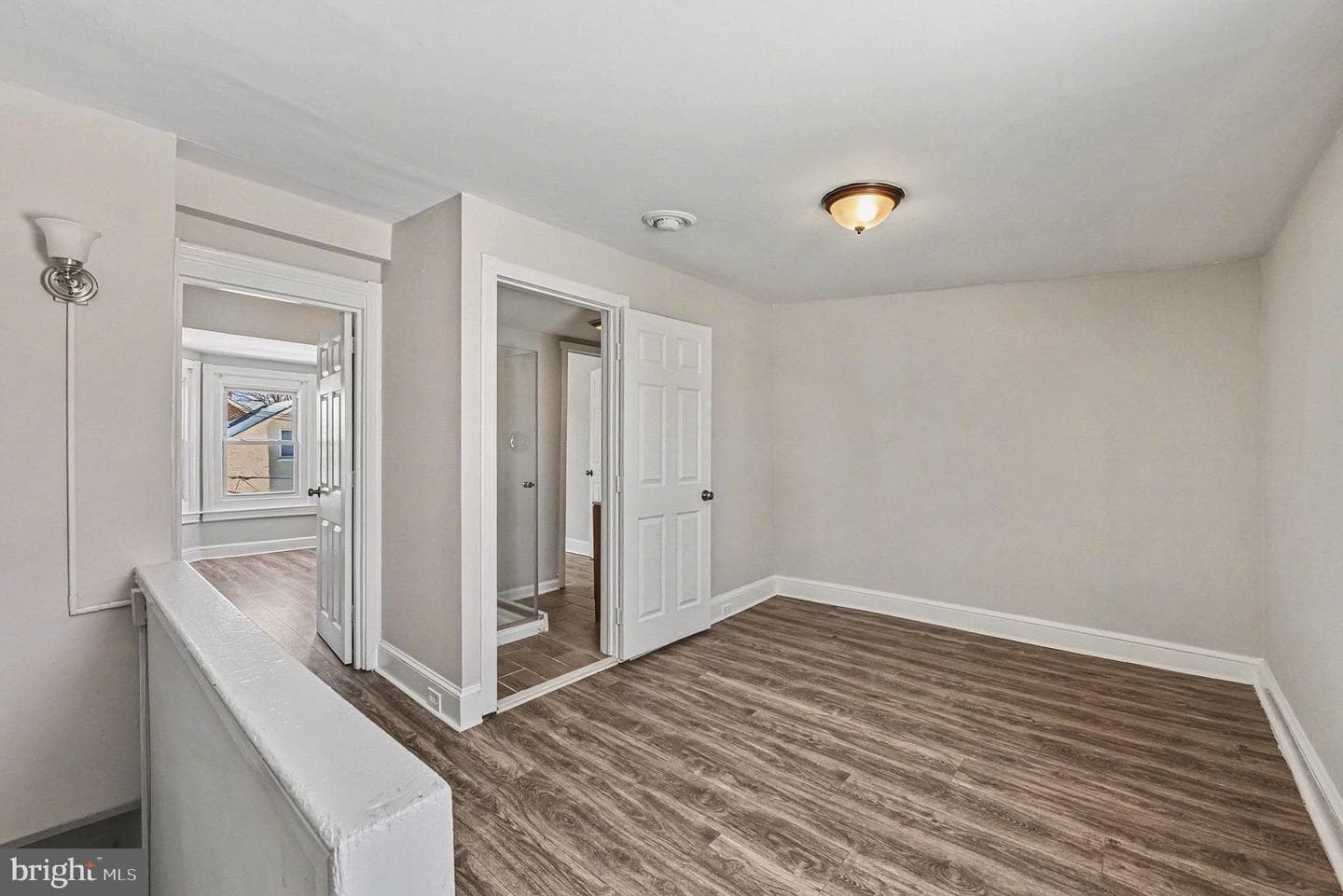 332 Oak Street photo 19