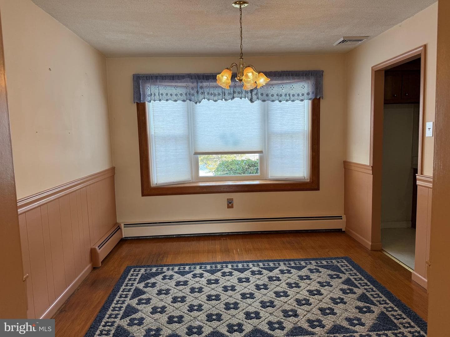 825 Lombardy Drive photo 6