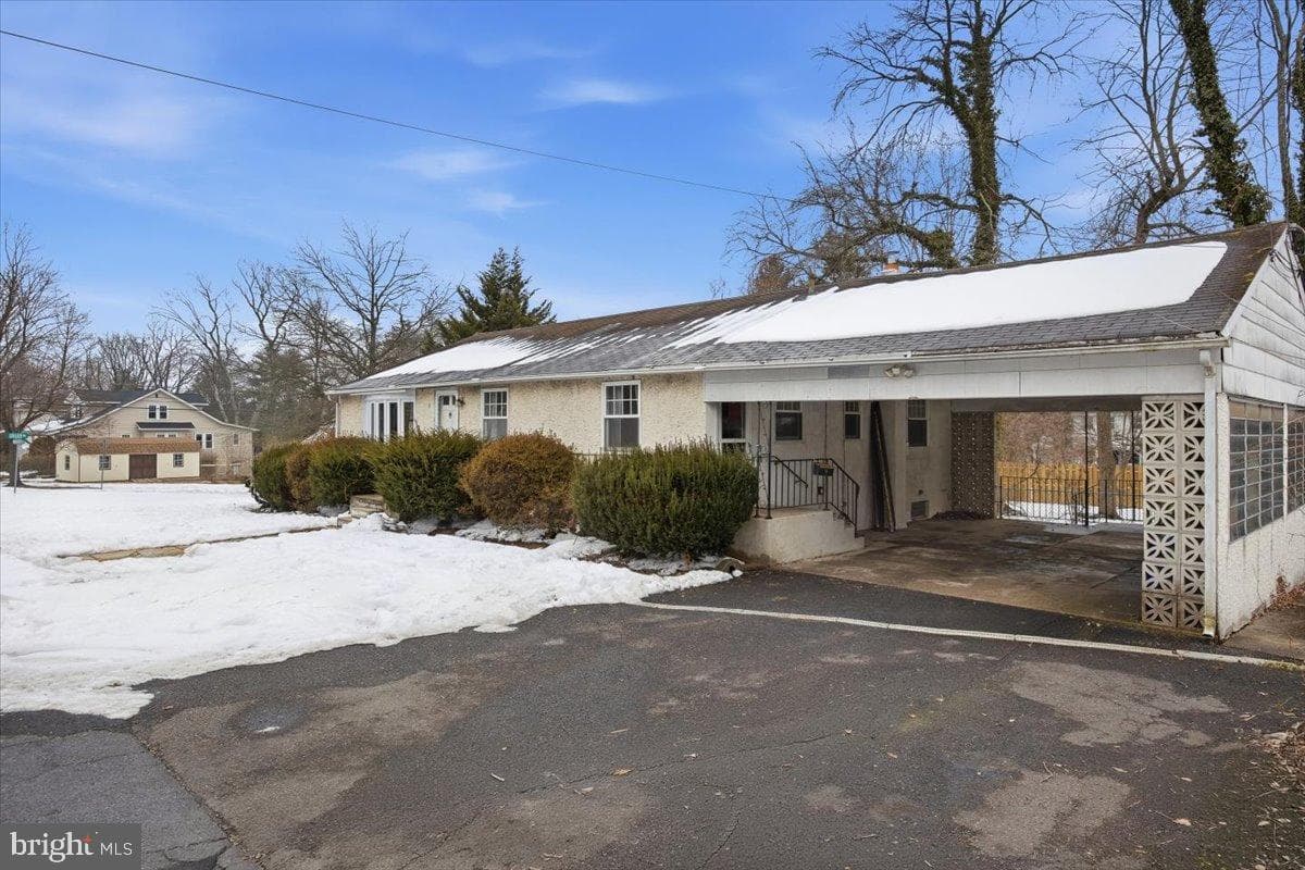 501 Windover Road photo 4