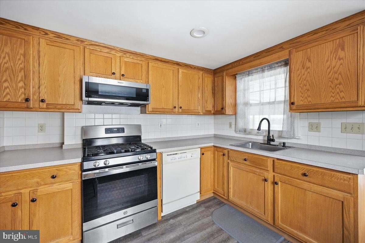 501 Windover Road photo 8