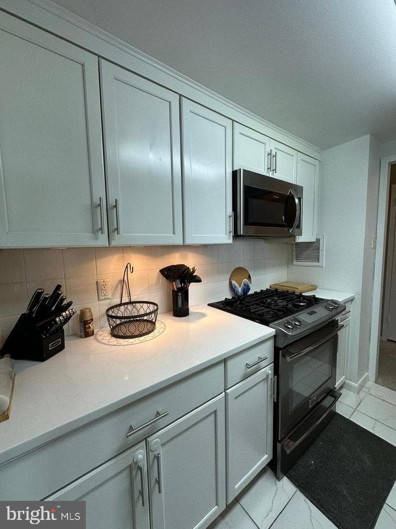 100 West Avenue #525s photo 8