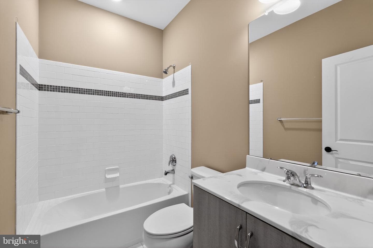 2241 Tanner Drive photo 25