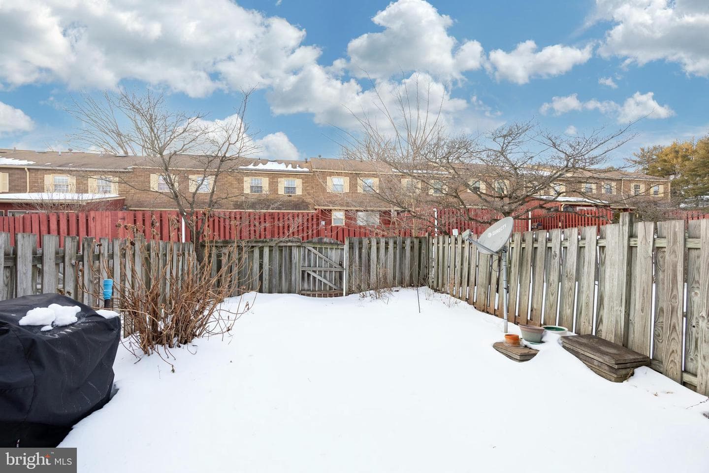 145 Roboda Boulevard photo 16
