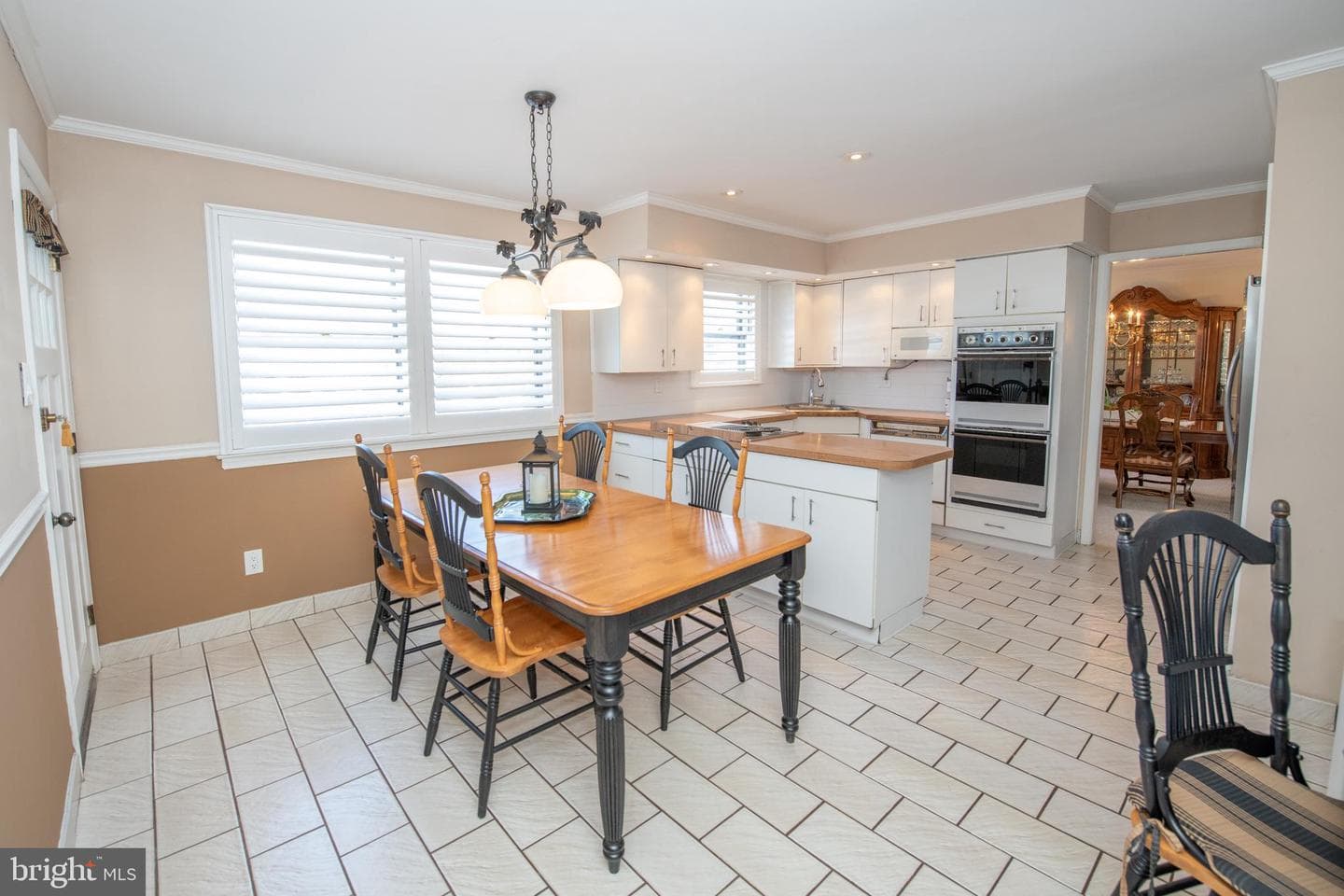 233 Lamplighter Lane photo 16
