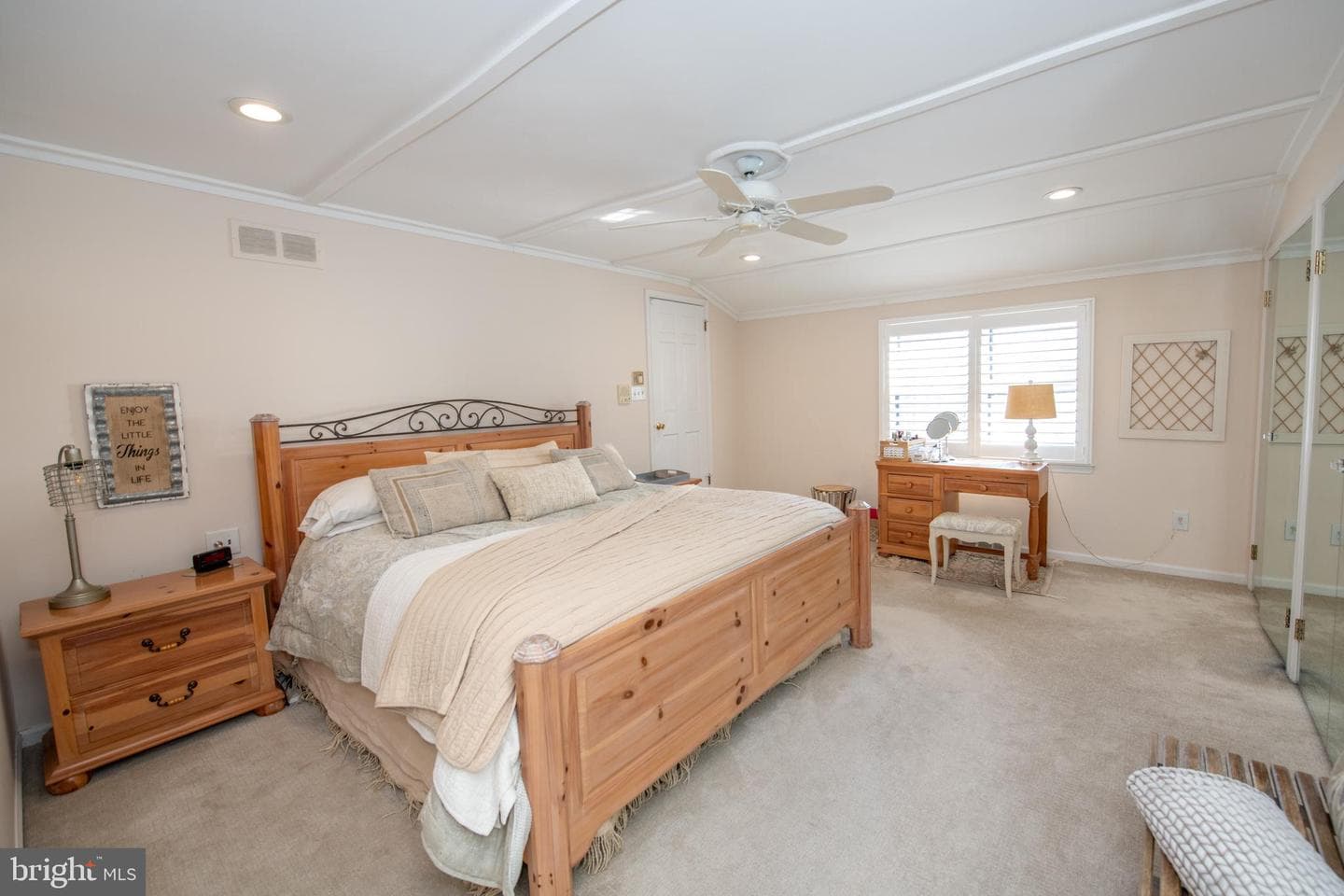 233 Lamplighter Lane photo 31