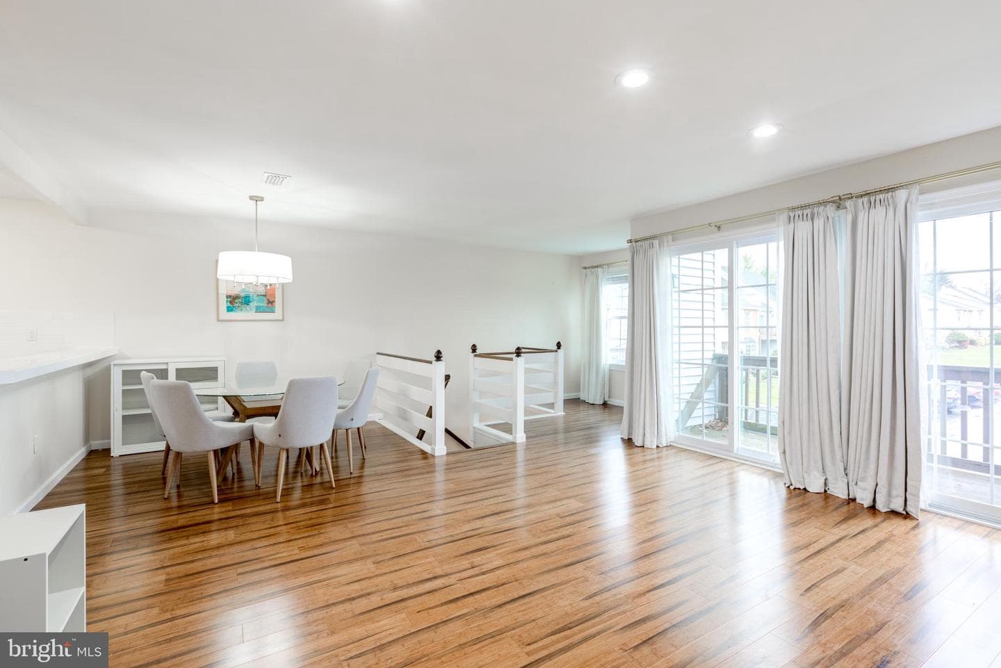 421 Wendover #126-B photo 3