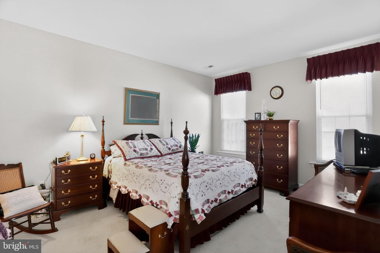 417 Ruth Court photo 18