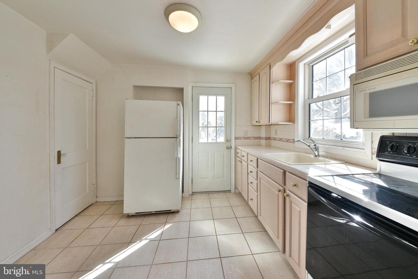 776 Brooke Road photo 12