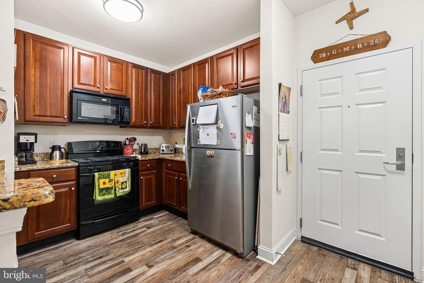 200 W Elm Street #1319 photo 6