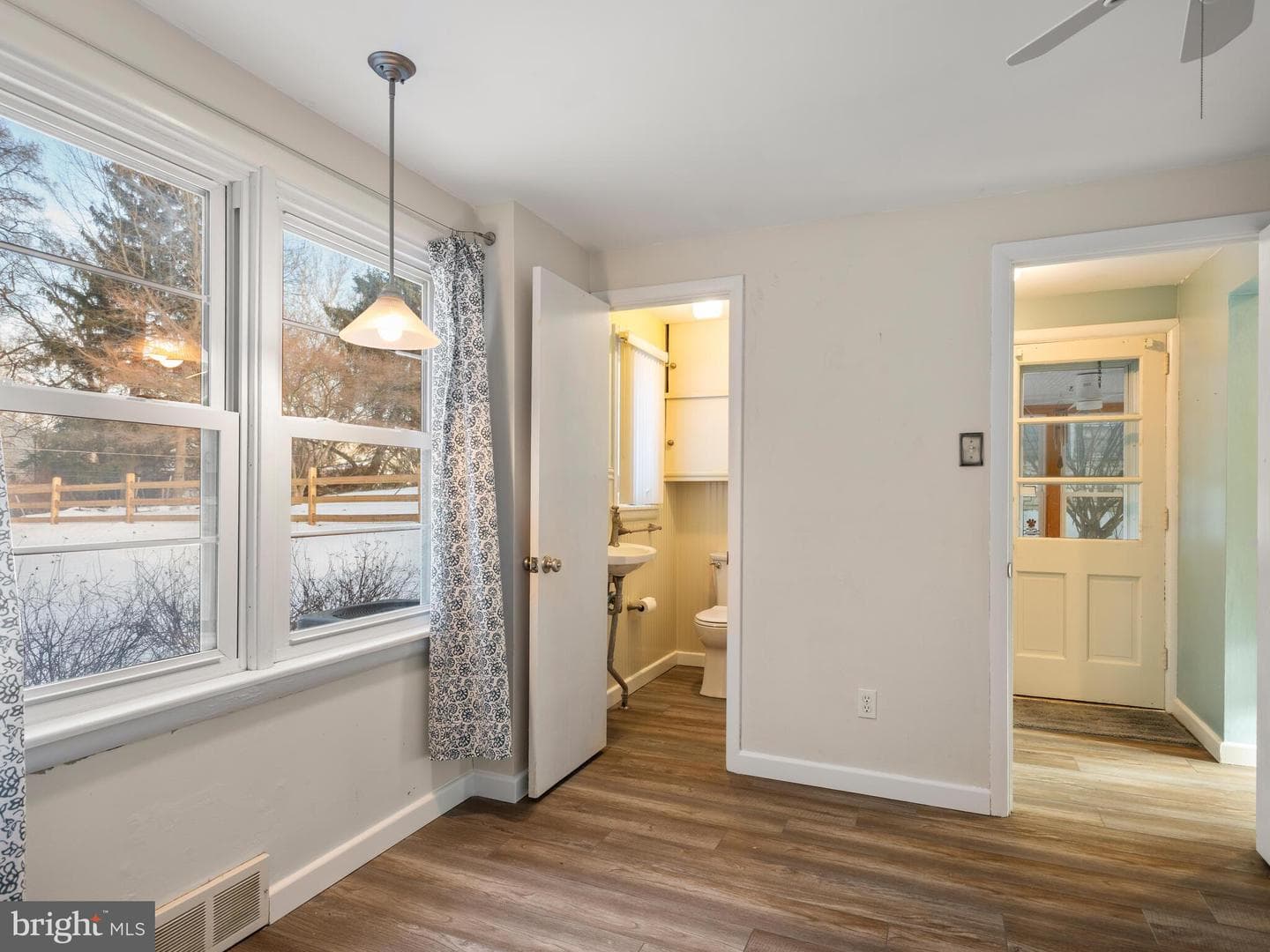 405 Revere Road photo 10