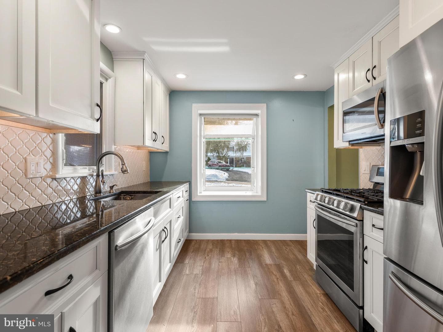 405 Revere Road photo 7