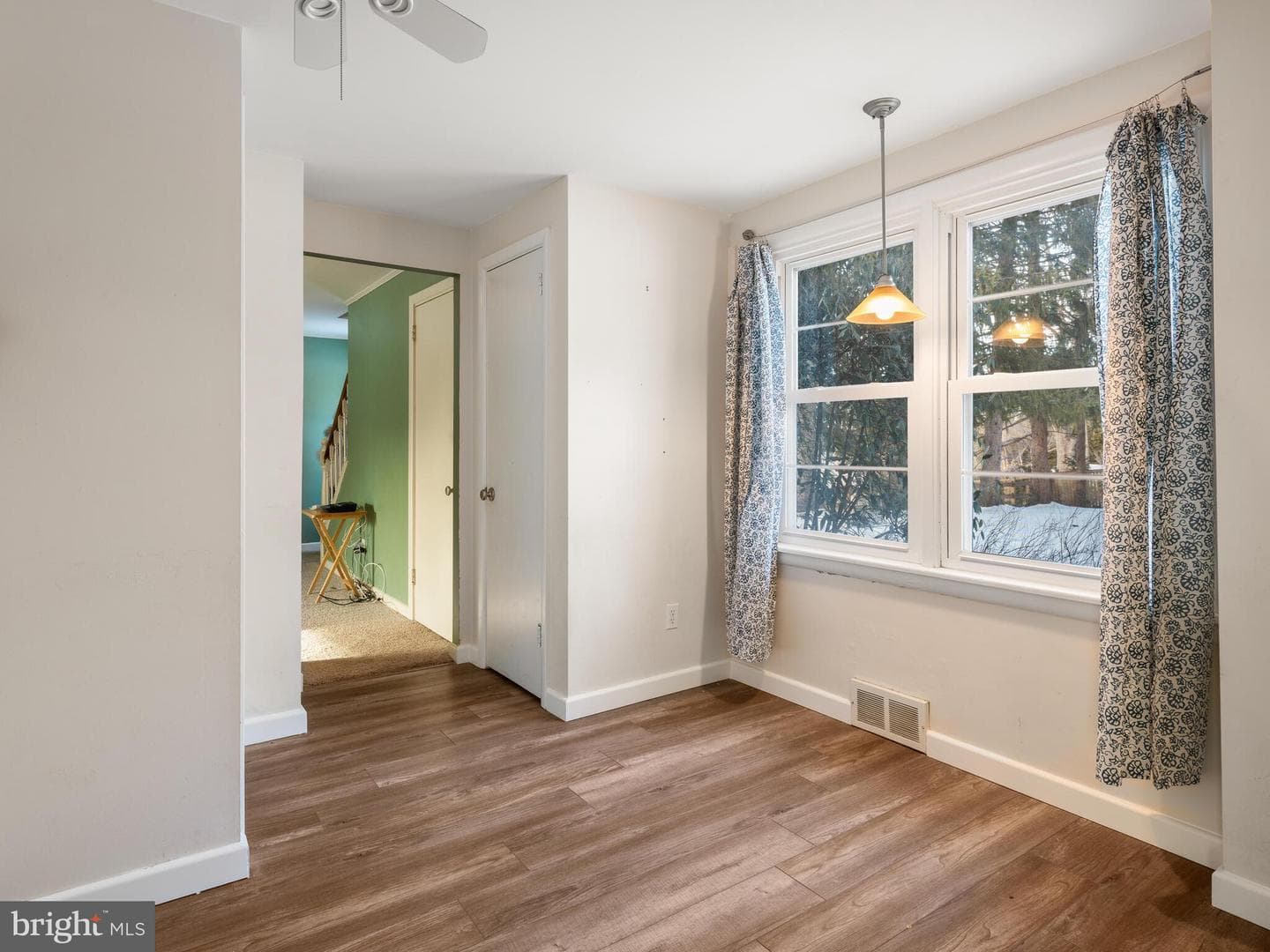 405 Revere Road photo 9
