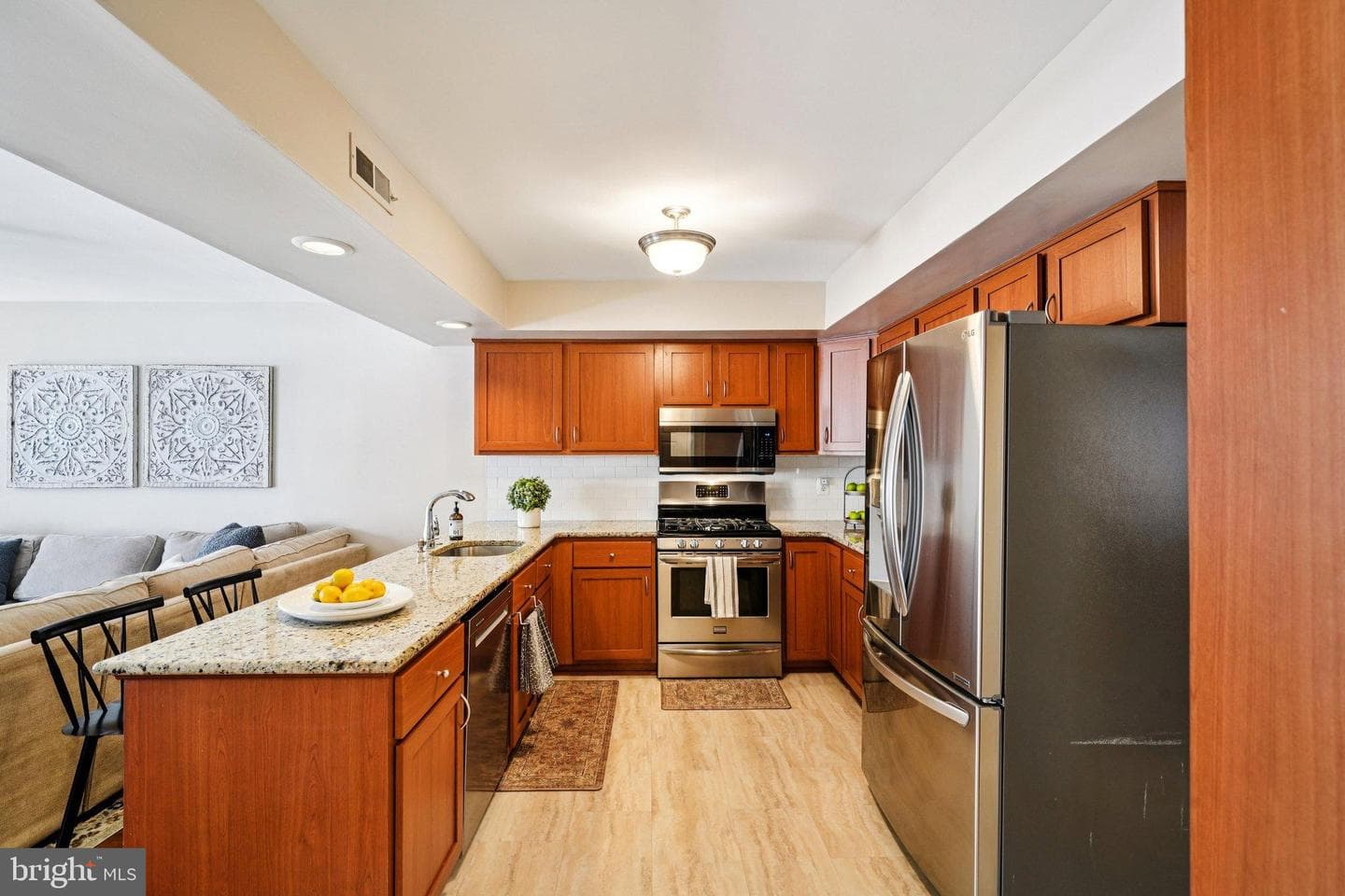 272 Almwich Place photo 7