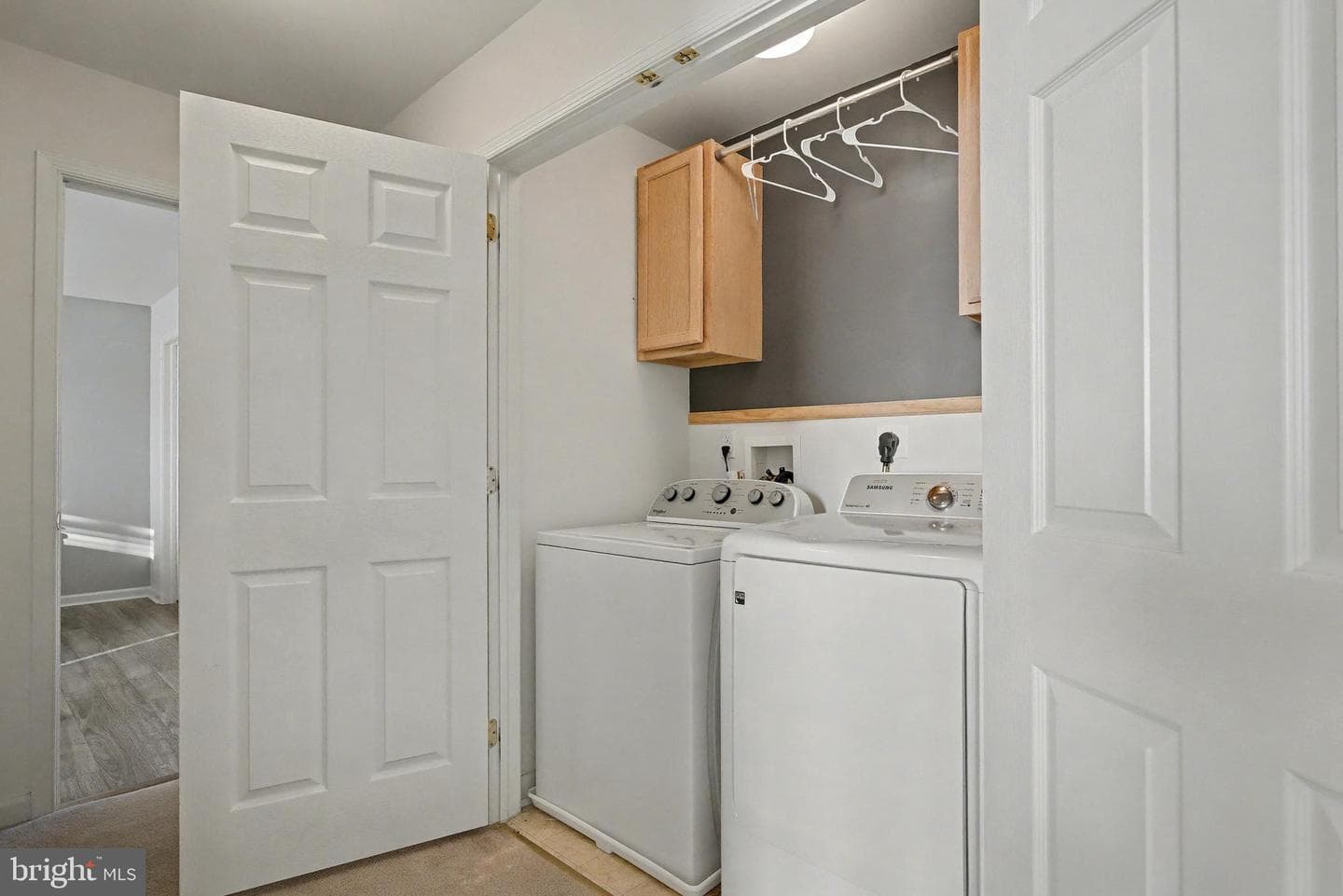 118 Fairbrook Drive photo 25