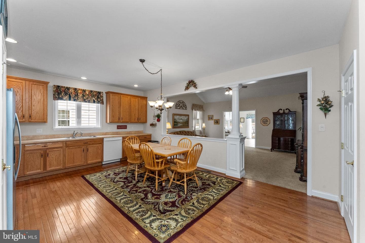 4349 Meadowridge Lane photo 14