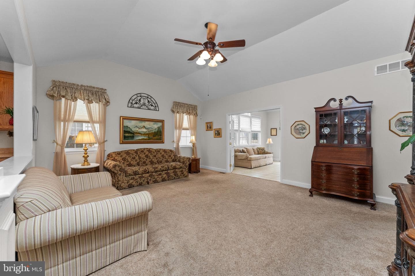 4349 Meadowridge Lane photo 15