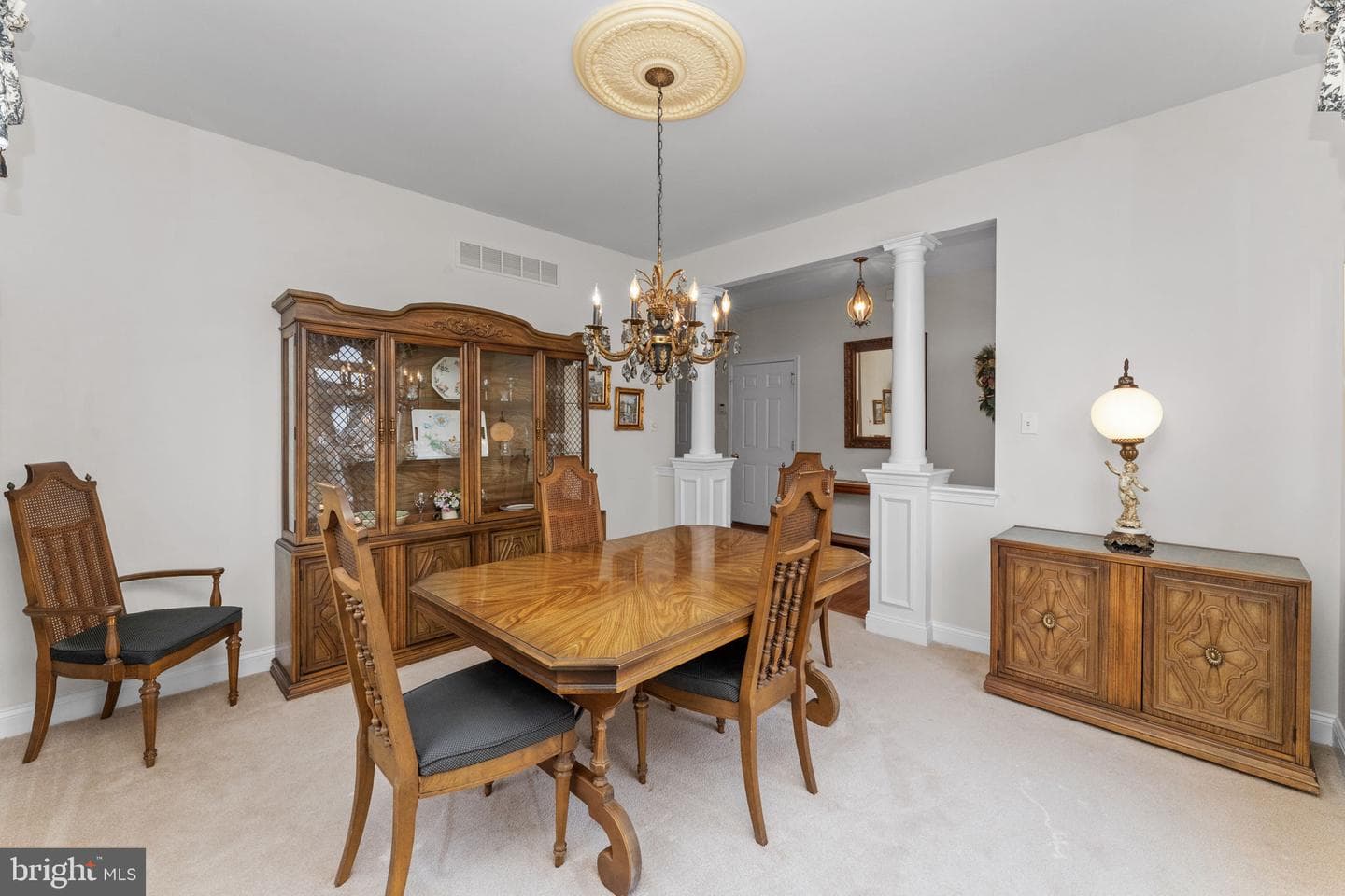 4349 Meadowridge Lane photo 9