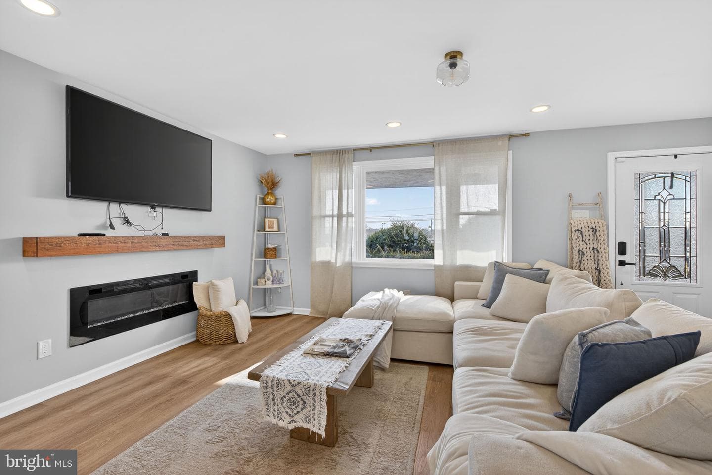 1701 Swede Road photo 11
