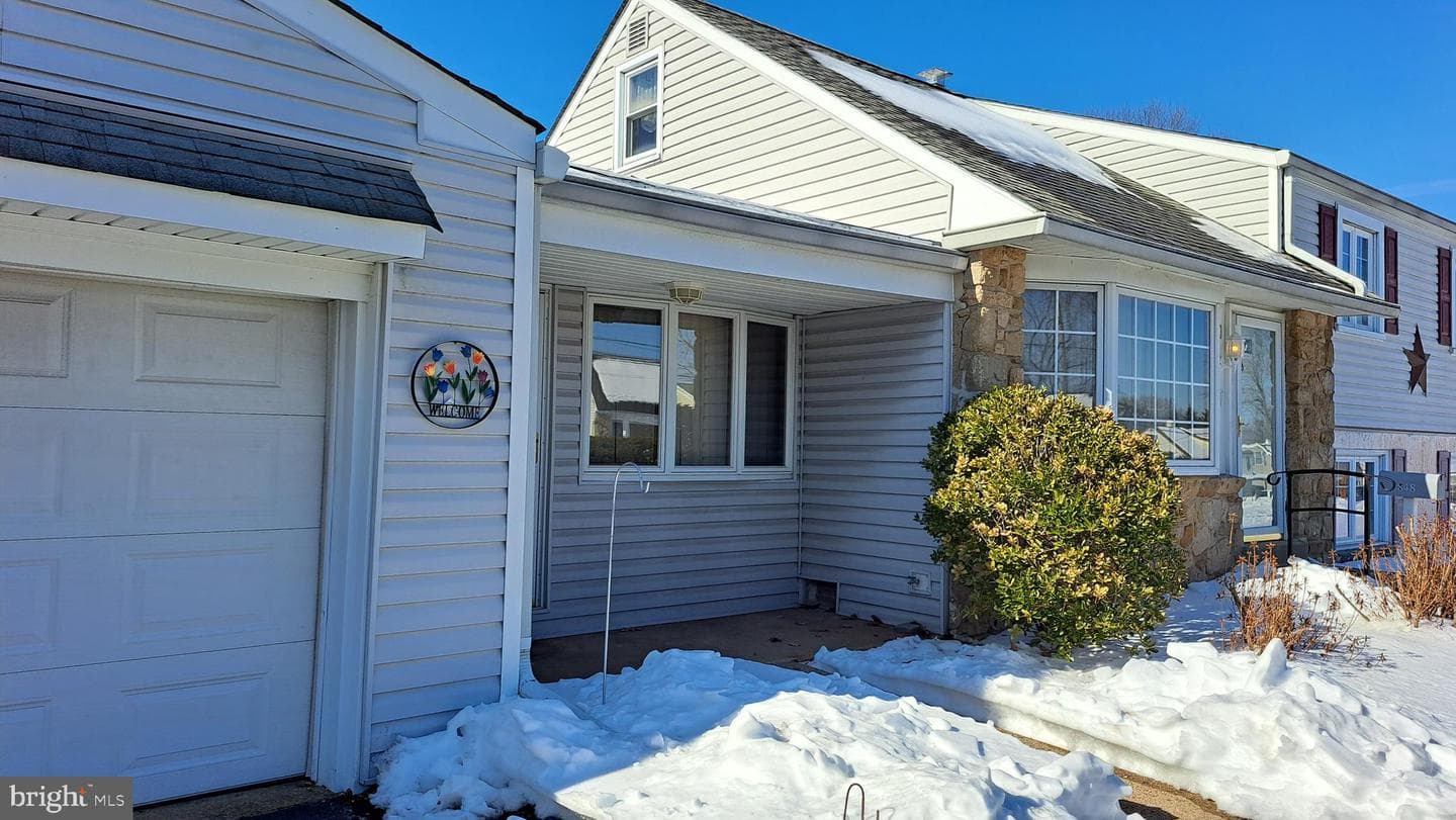 848 Sunnylea Road photo 4