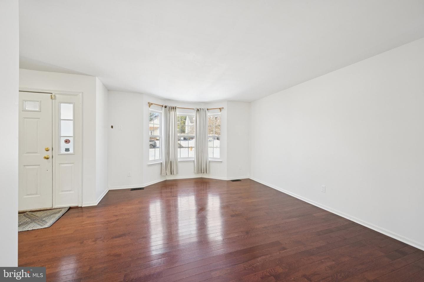616 Stewart Road photo 10