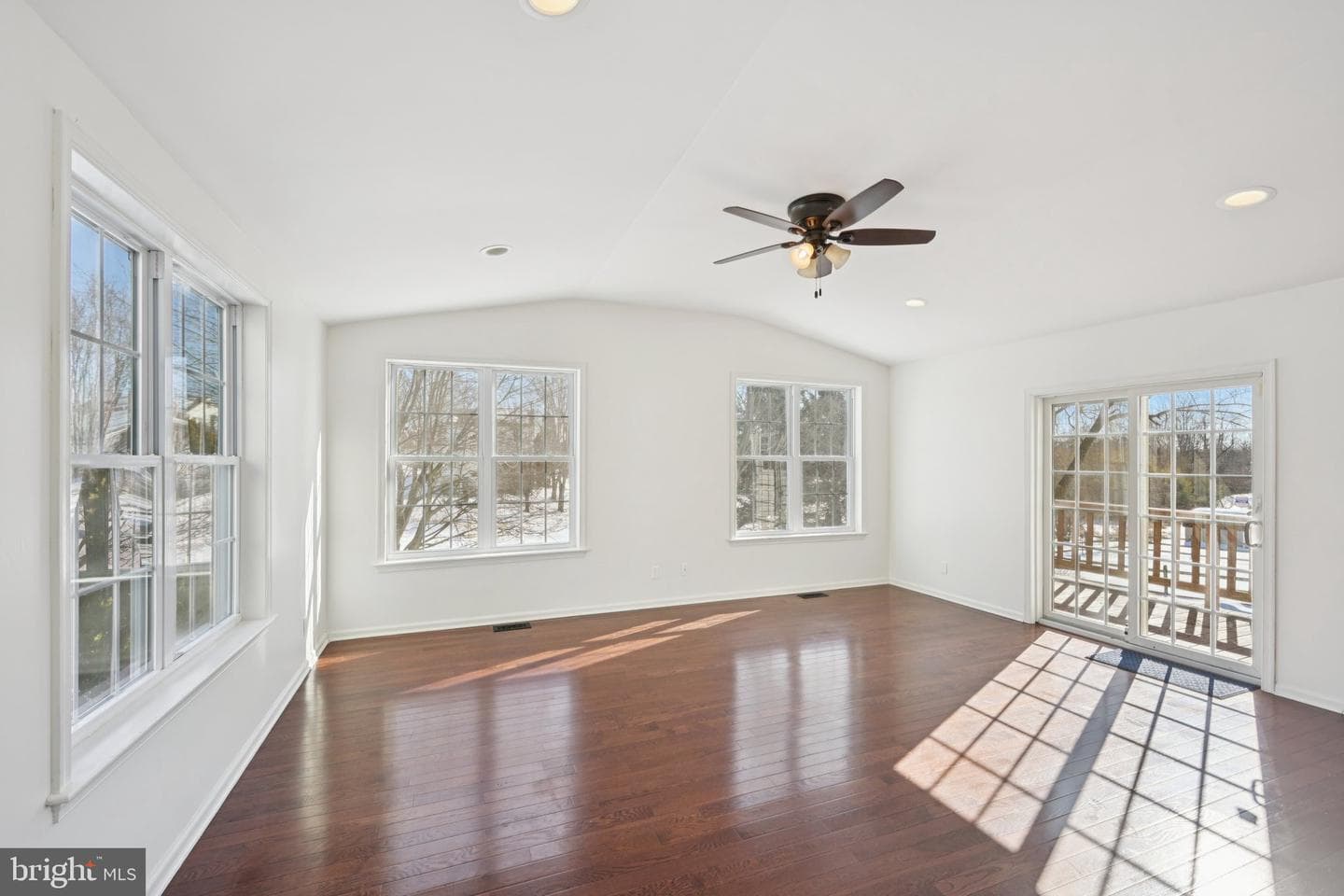 616 Stewart Road photo 15