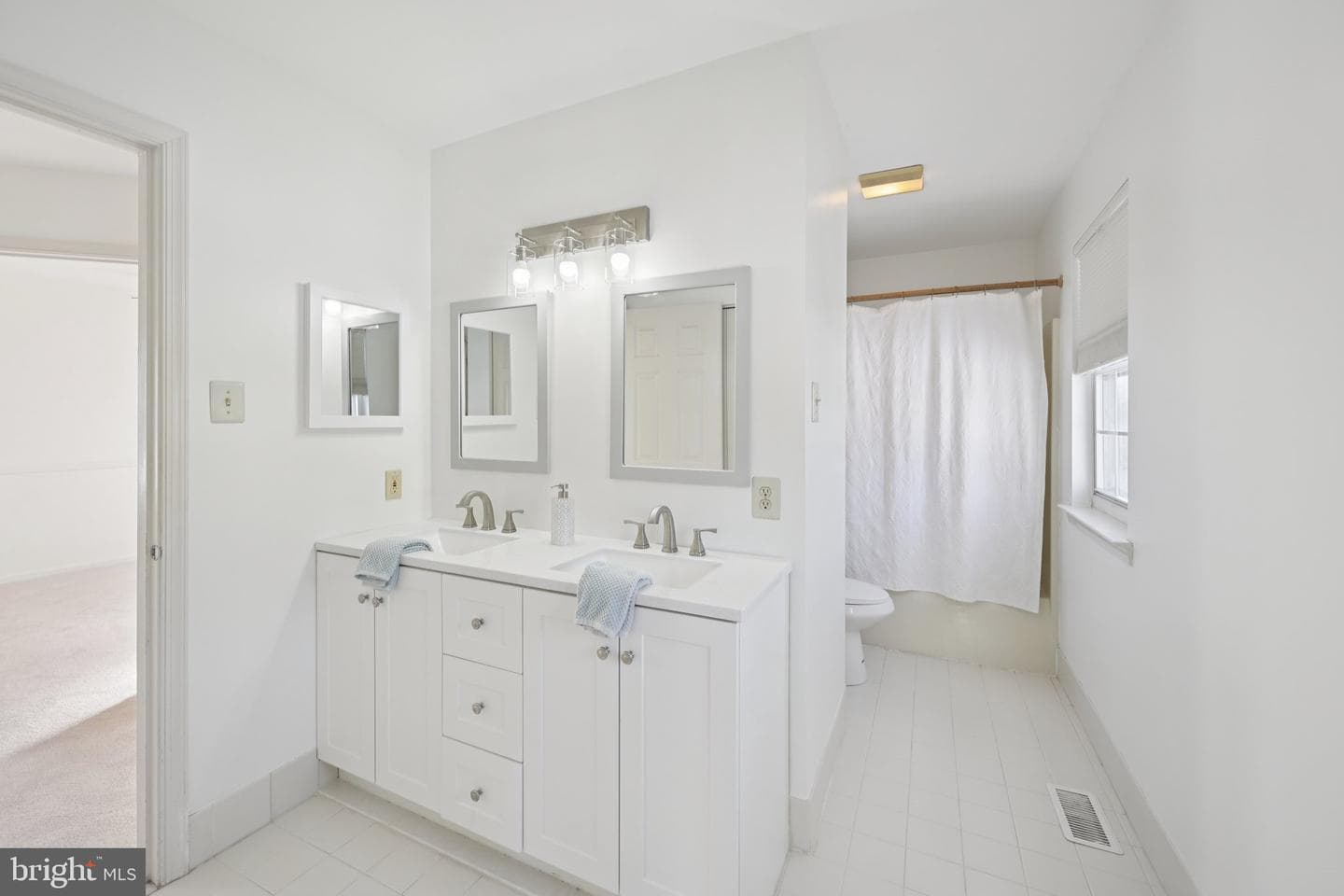616 Stewart Road photo 25