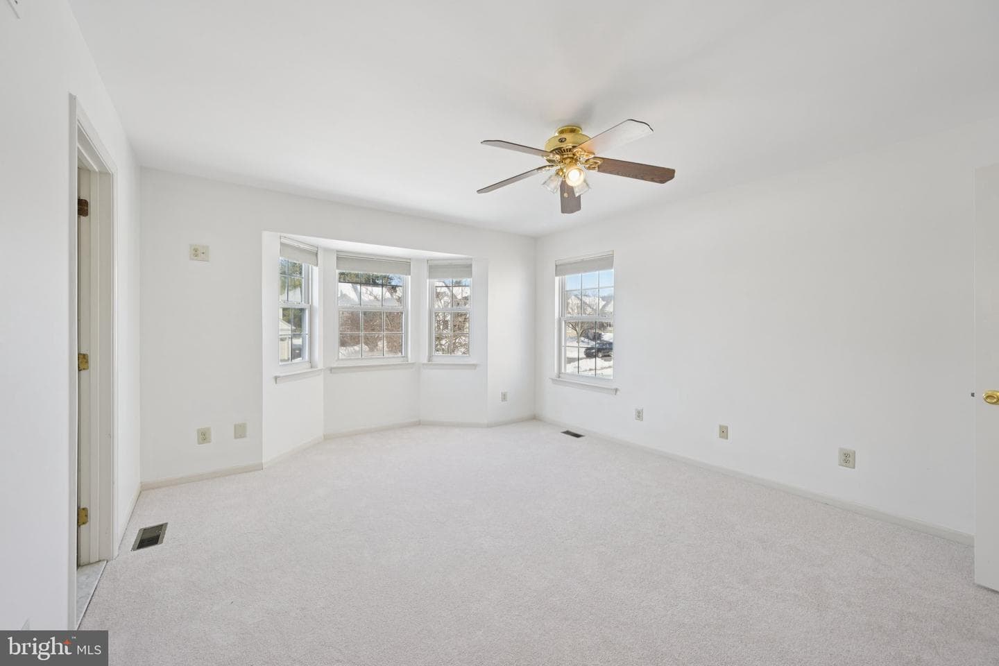 616 Stewart Road photo 26