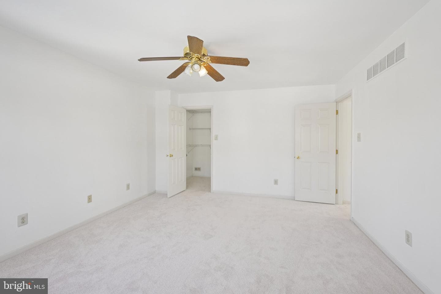 616 Stewart Road photo 27