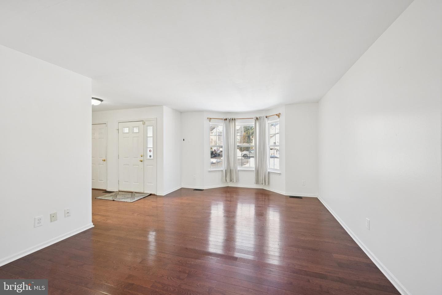 616 Stewart Road photo 8