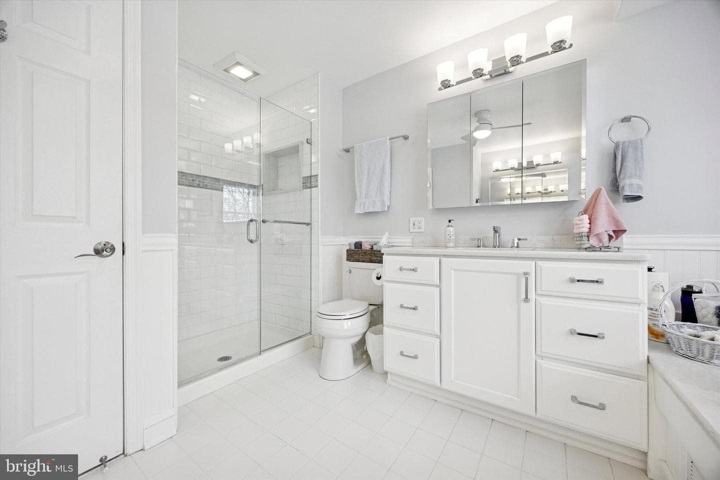 201 Crystal Court photo 21