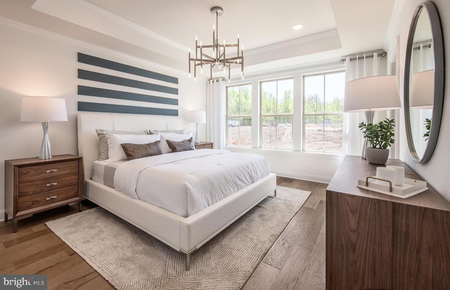 604 America #northbrook Model Drive photo 9