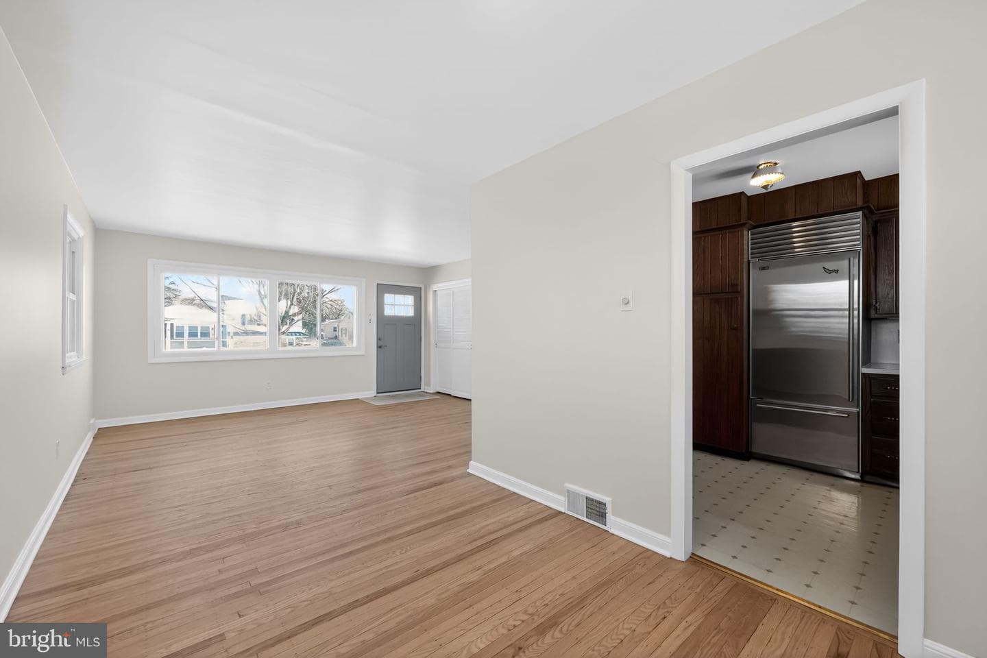 205 Willard Road photo 10