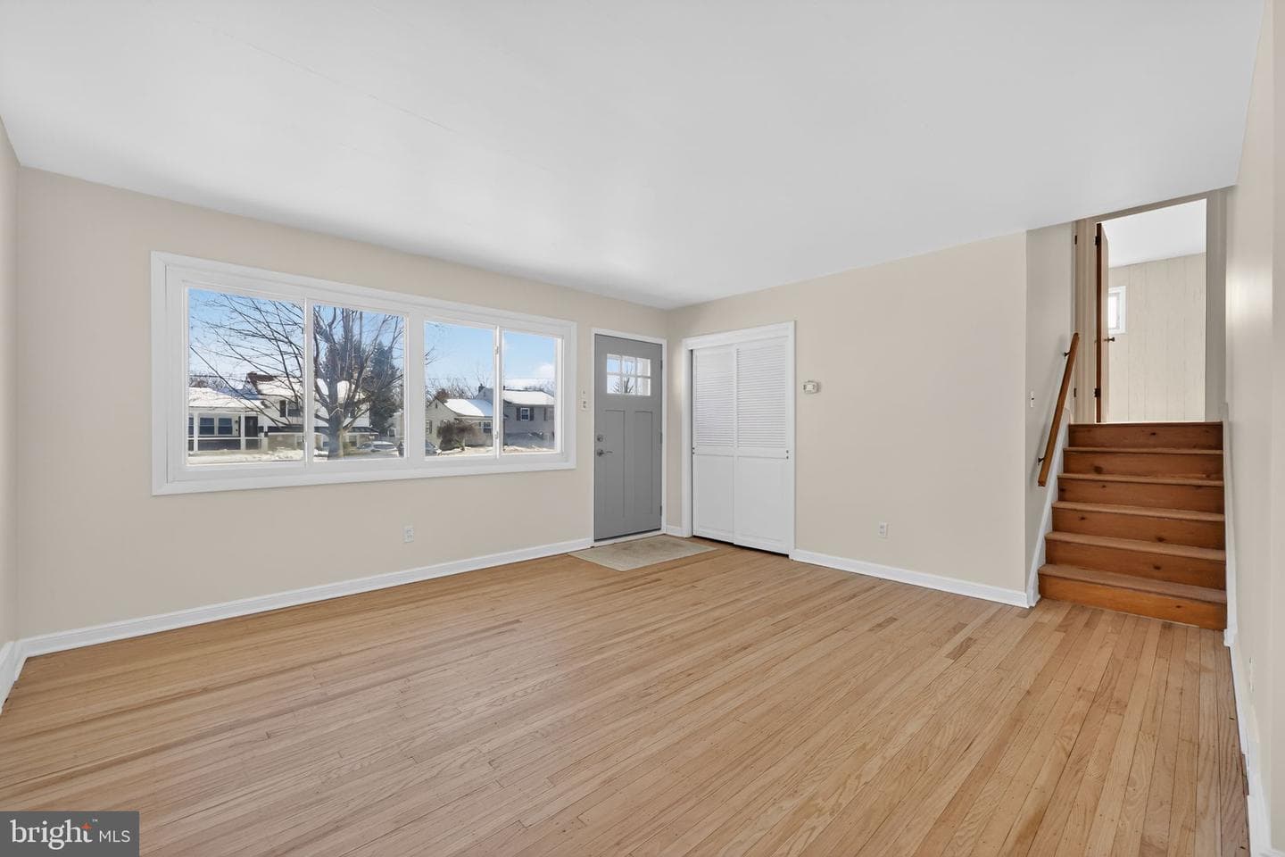 205 Willard Road photo 5