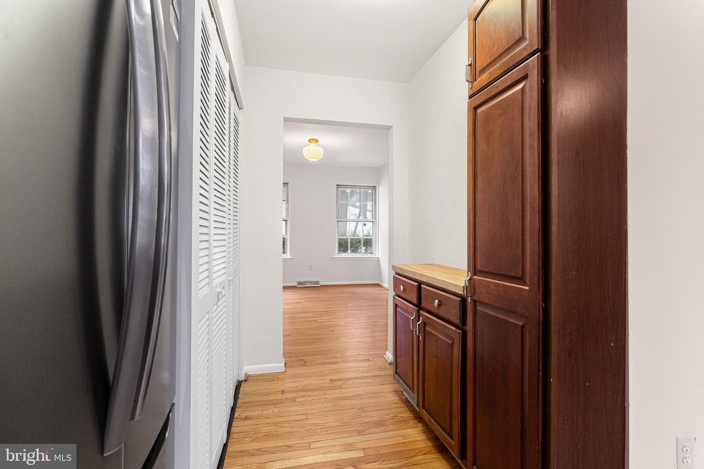 2543 Gypsy Lane photo 15