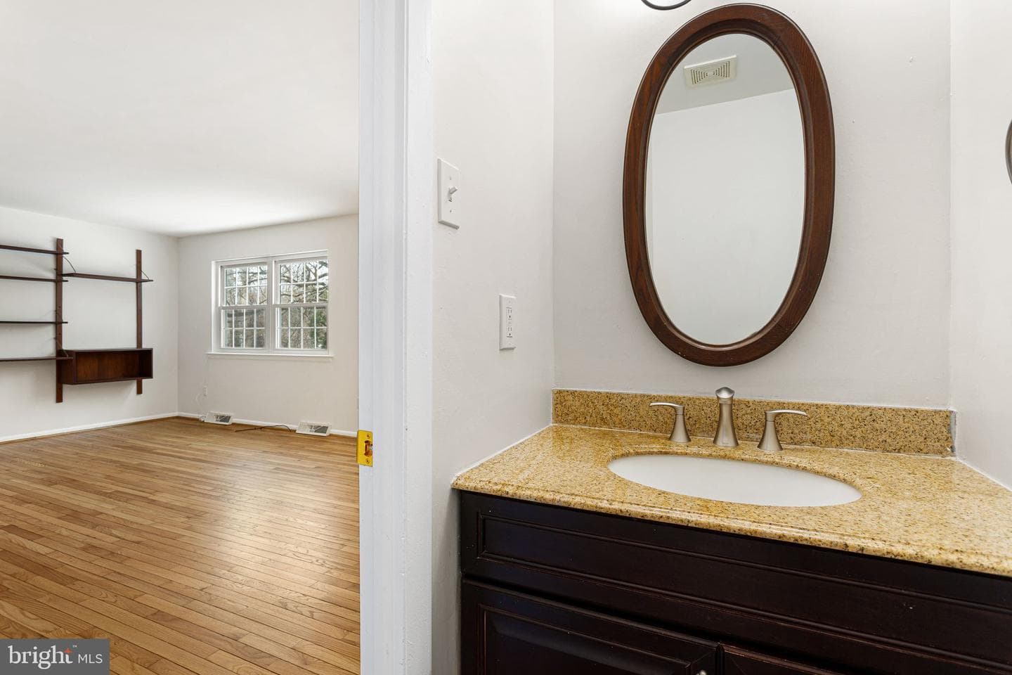 2543 Gypsy Lane photo 16