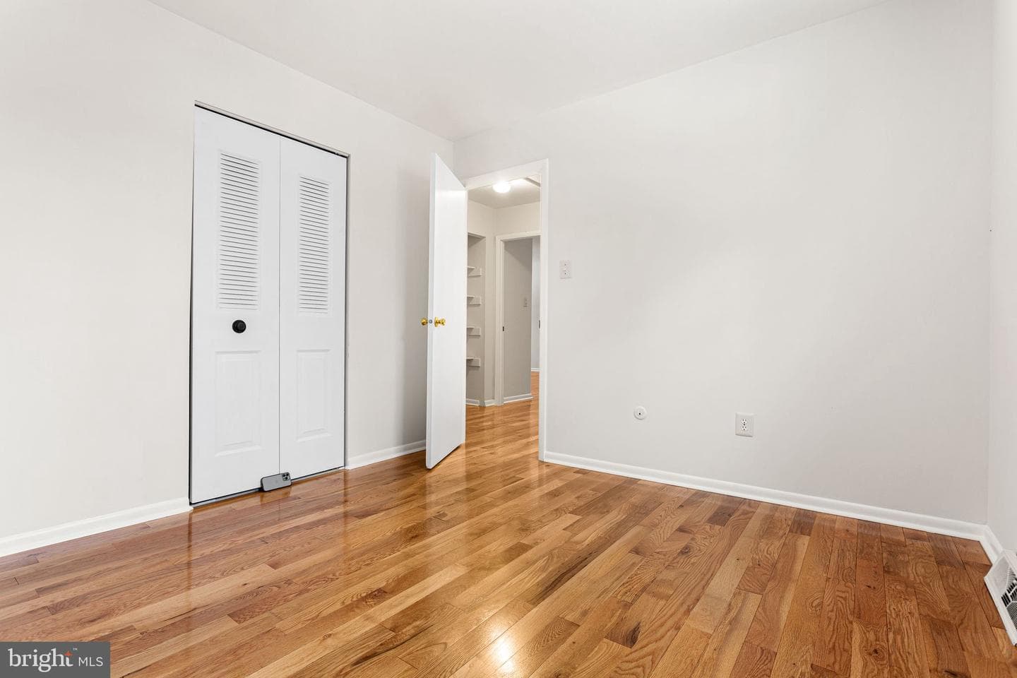2543 Gypsy Lane photo 25