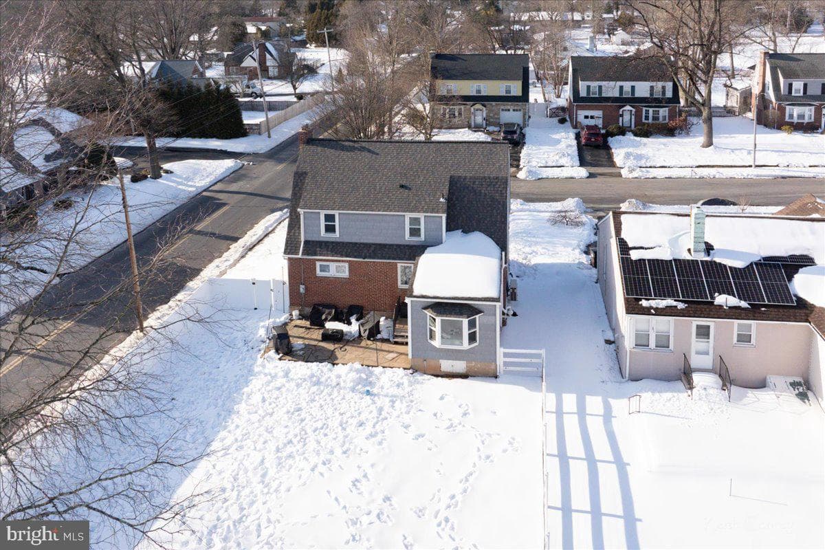 645 S Cannon Avenue photo 25
