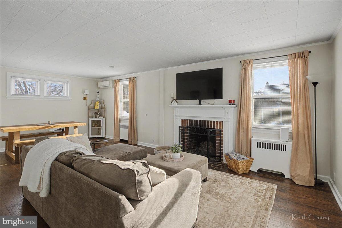 645 S Cannon Avenue photo 3
