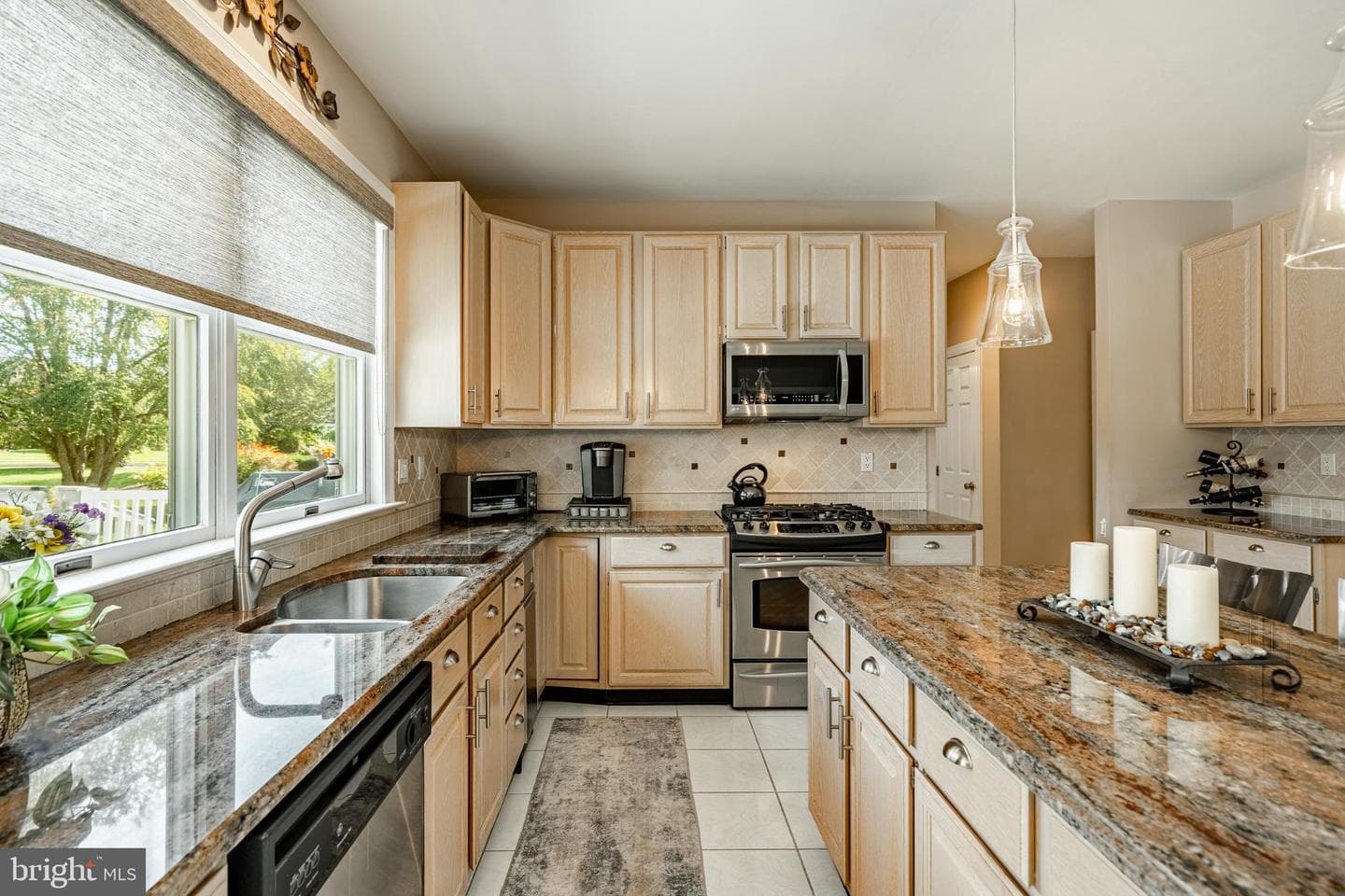1716 Saint Georges Road photo 43