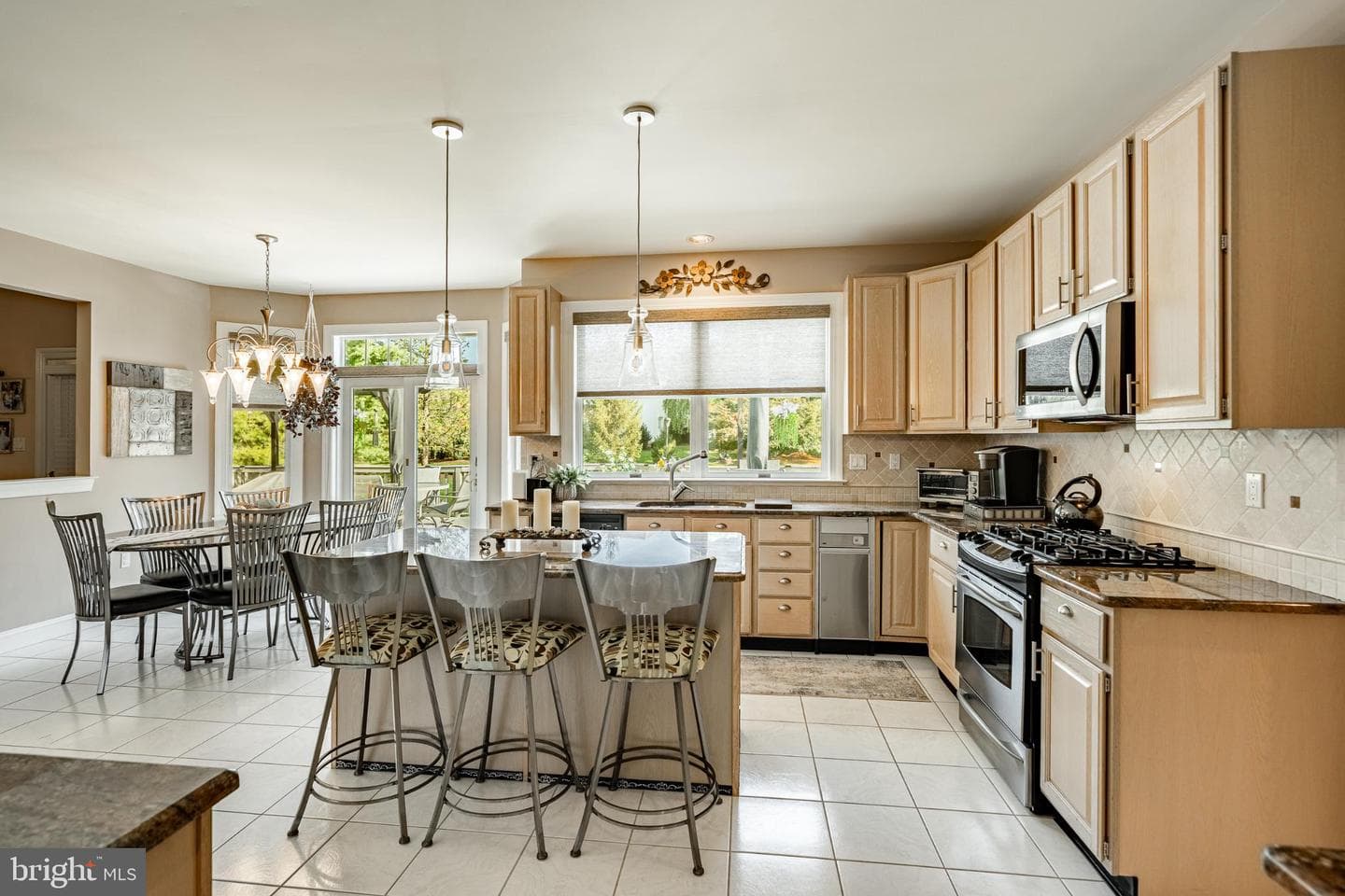 1716 Saint Georges Road photo 44